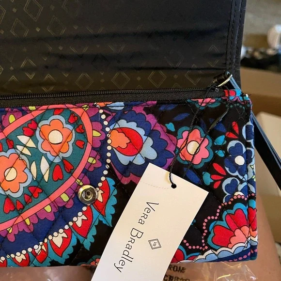 Vera Bradley wallet/wristlet - Picture 12 of 12